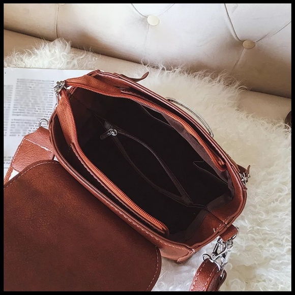 NEW BORDEAUX Crossbody - Picture 7 of 7